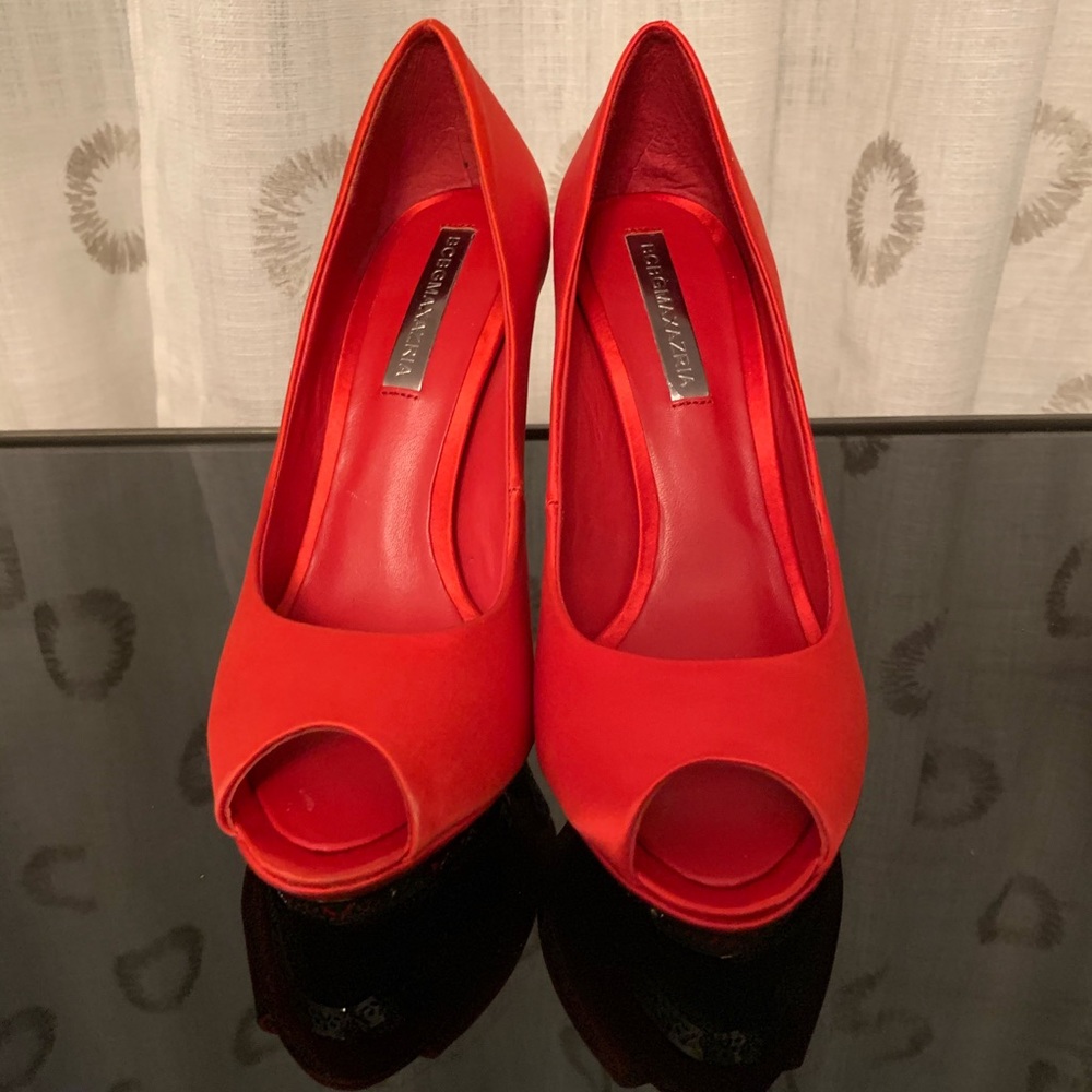 BCBG MaxAzria Peep toe heels Red